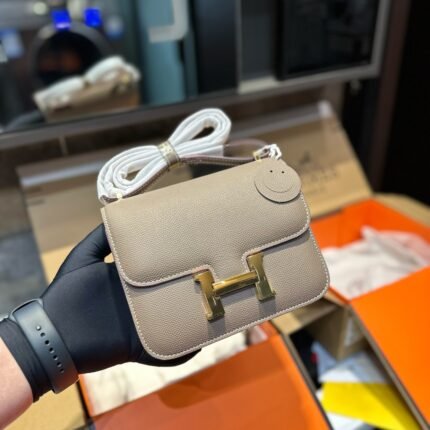 Hermès Constance Swift cowhide leather Gold hardware Grey size: 23*17cm/19*15cm