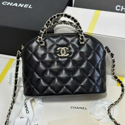 chanel 24b sheepskin shell bag shipment, size: 15*20*6cm model: as5130