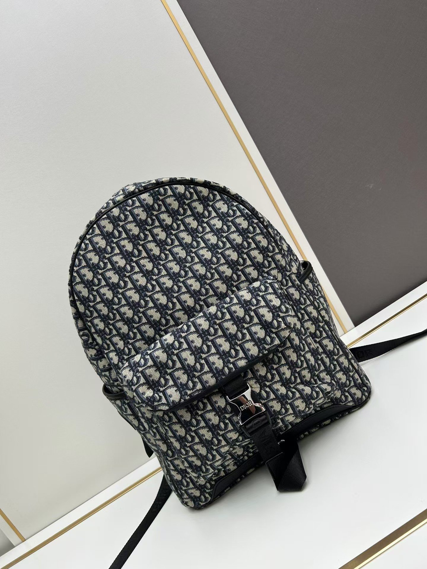 e7cad0dc1982b19f9ab6b01817659ab